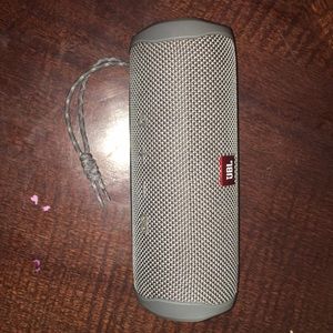 Jbl flip 5